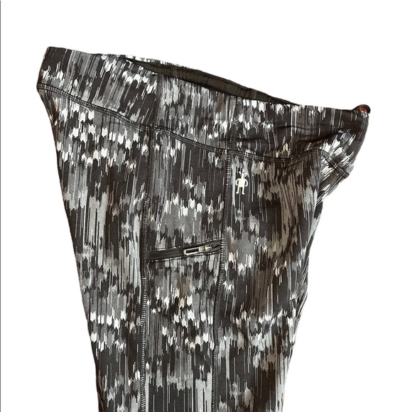 Smartwool PhD Printed Women Size Small Mid Rise Pull On Stretch Gray Black - Picture 4 of 7